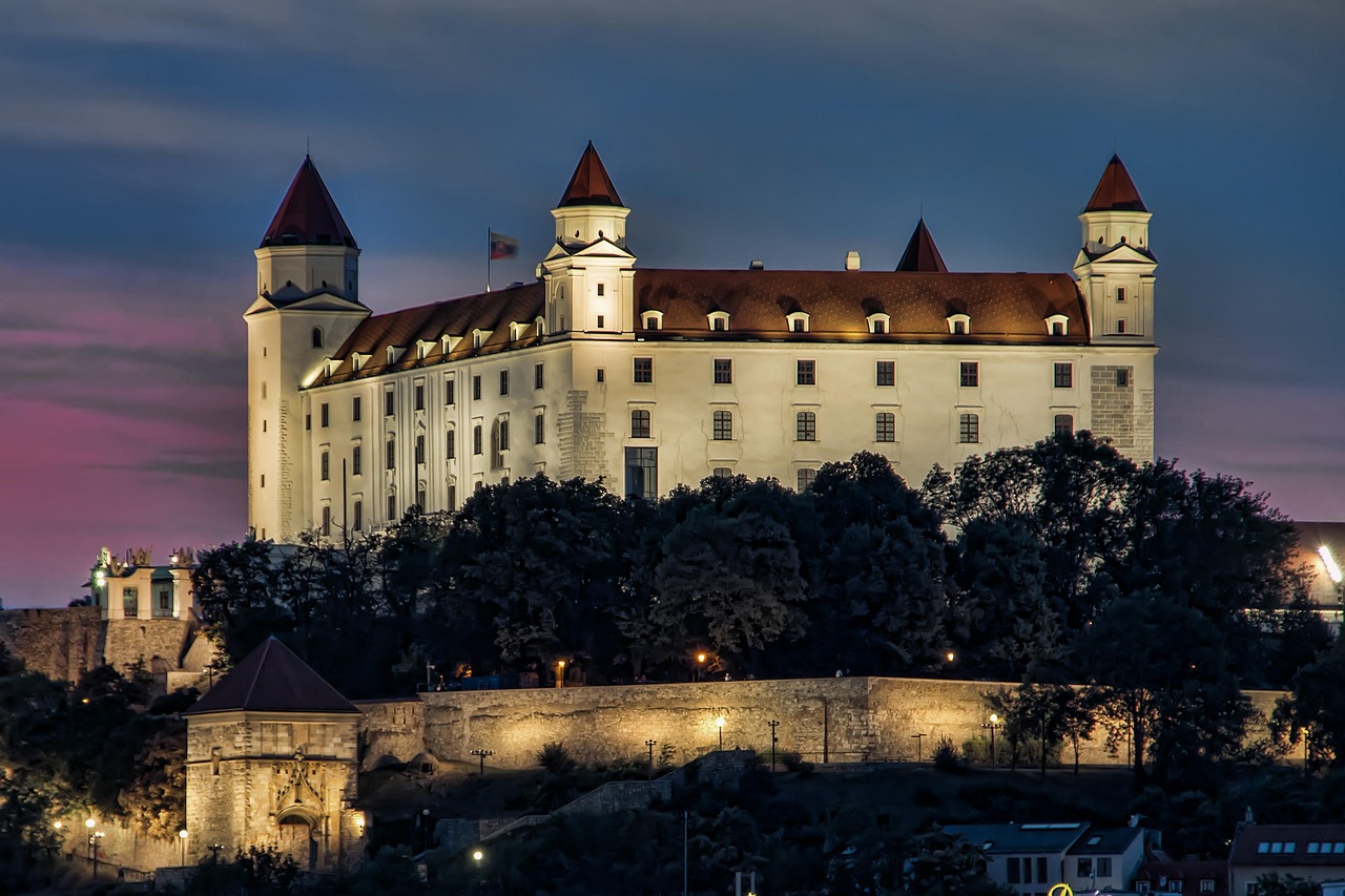 bratislava, slovakia, castle, evening, bratislava, bratislava, bratislava, bratislava, bratislava